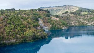 Panorama to illustrate dating in mount gambier