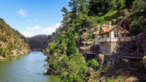 Panorama to illustrate dating in launceston