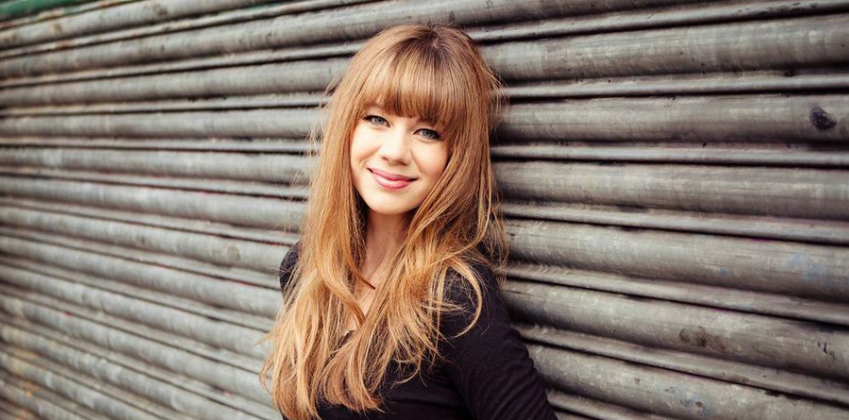 Laura Yates by Saskia Nelson