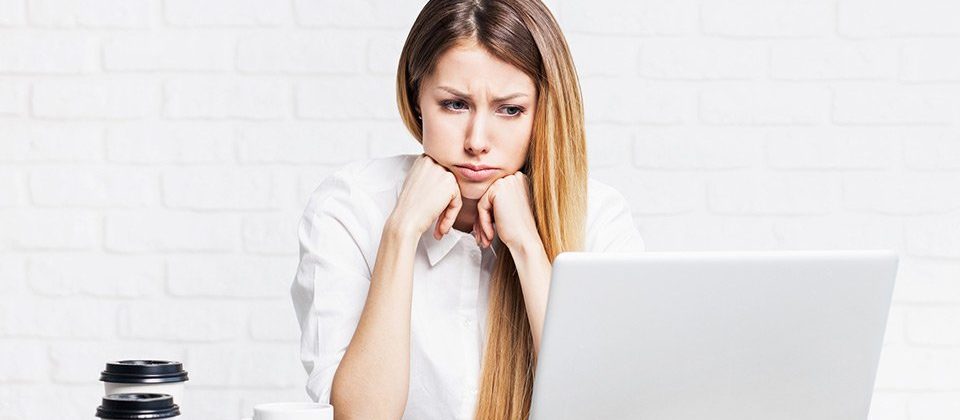 Avoid dating weirdos online